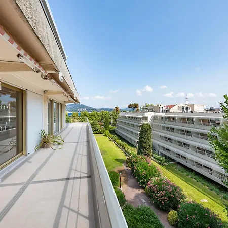 Apartment Pick A Flat's Penthouse In - L'eden